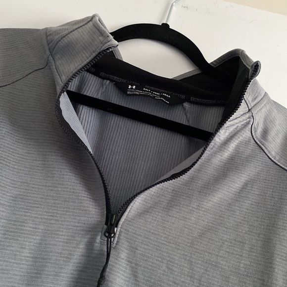 Under Armour - Picture 3 of 5